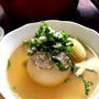 寒い日にはほっこりと優しいお味！肉詰めカブのスープ煮
