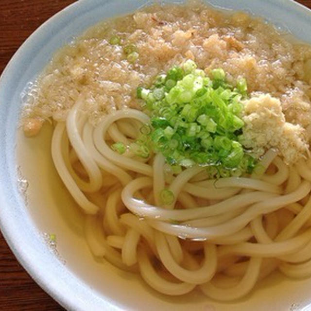 今朝は香川風にいりこだしで「かけうどん」