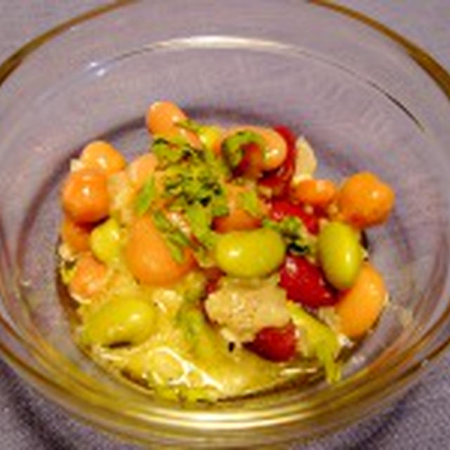 きのうのおつまみ　　豆のサラダ