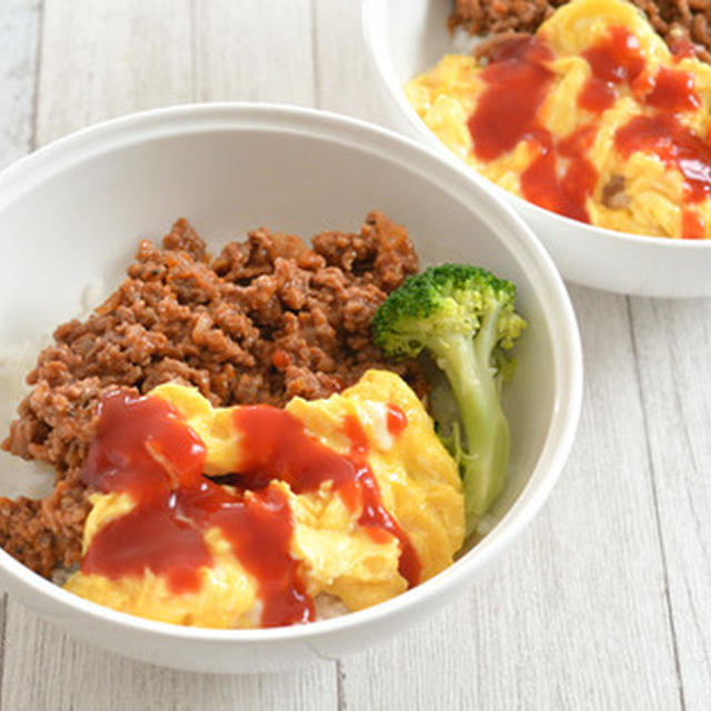 夏休み、昼ごはん。（ミートオムライス）
