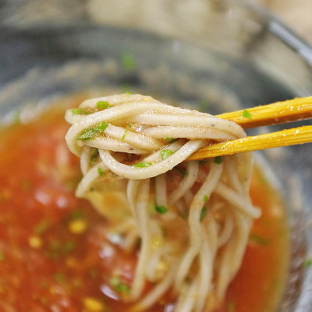 トマトのつけ汁蕎麦