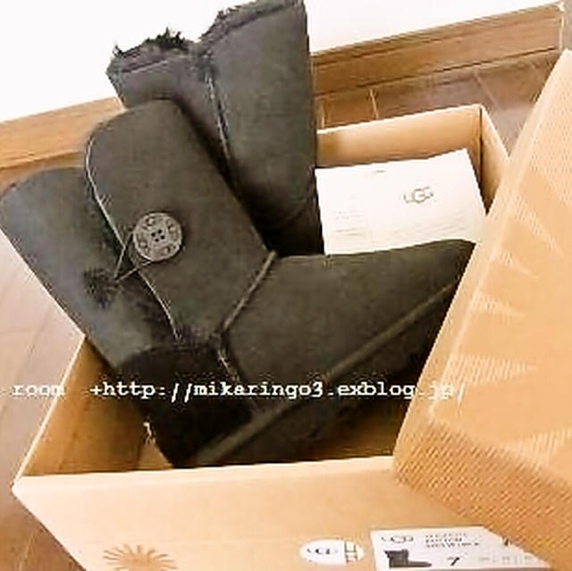 【 UGG ﾍﾞｲﾘｰﾎﾞﾀﾝ 】