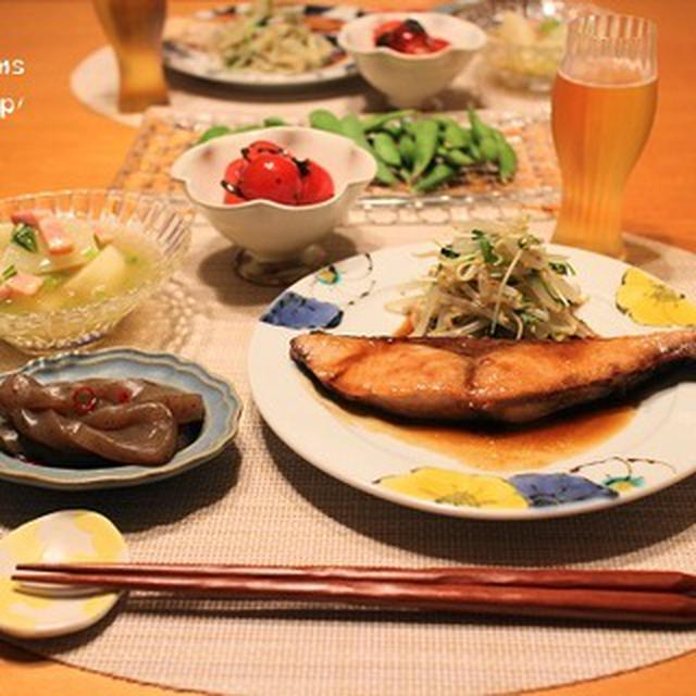 『わらさの照り焼き』とストウブで『小さいおかず』の献立。