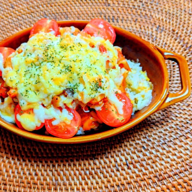 バターライスのチキントマトドリア