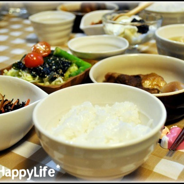 ☆23日の朝ごはん 一週間のスタートは豚の角煮で♪☆
