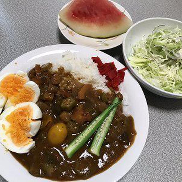 トマト入り夏野菜カレー