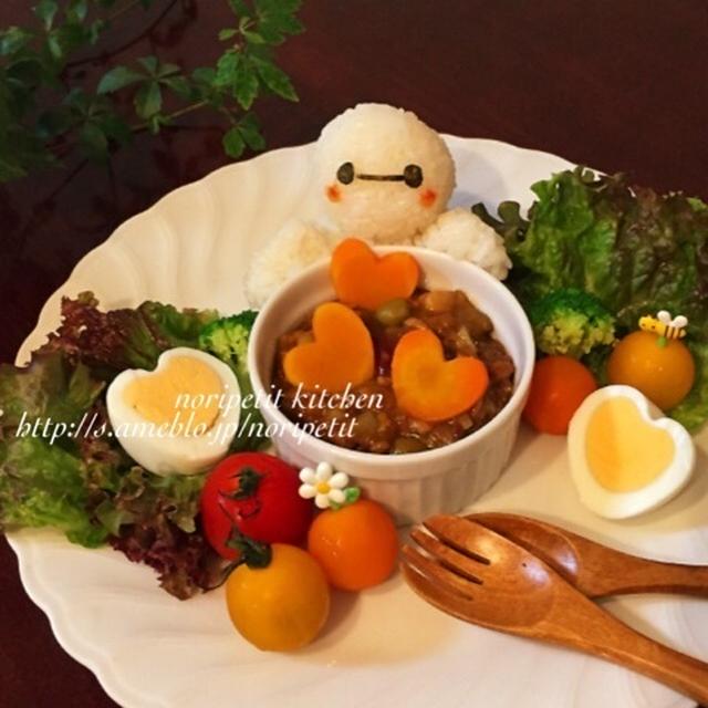 ベイマックスのデコカレー♡ハートのゆで卵とフライパンde作る簡単カレー♡