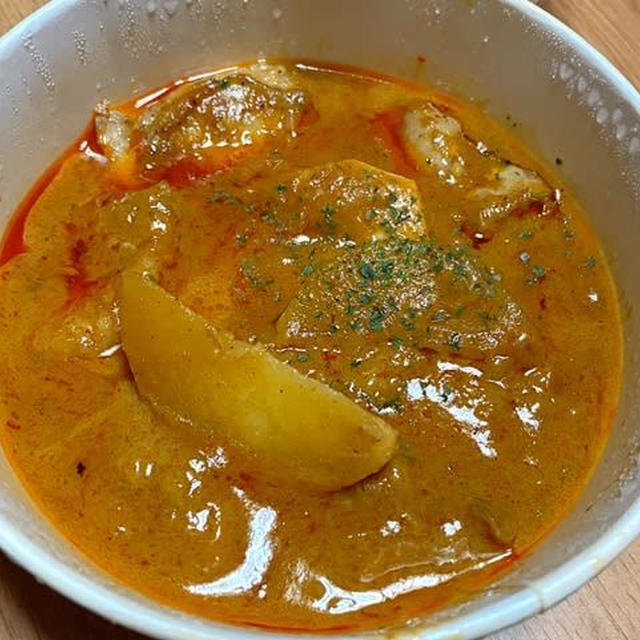 タイカレーに福神漬けは要らんっ！　松屋・マッサマンカレー