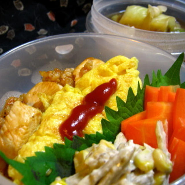 オムライス＆ロールキャベツ弁当