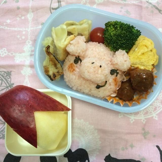 幼稚園弁当☆なんのひねりもなく子ブタちゃん　キャラ弁