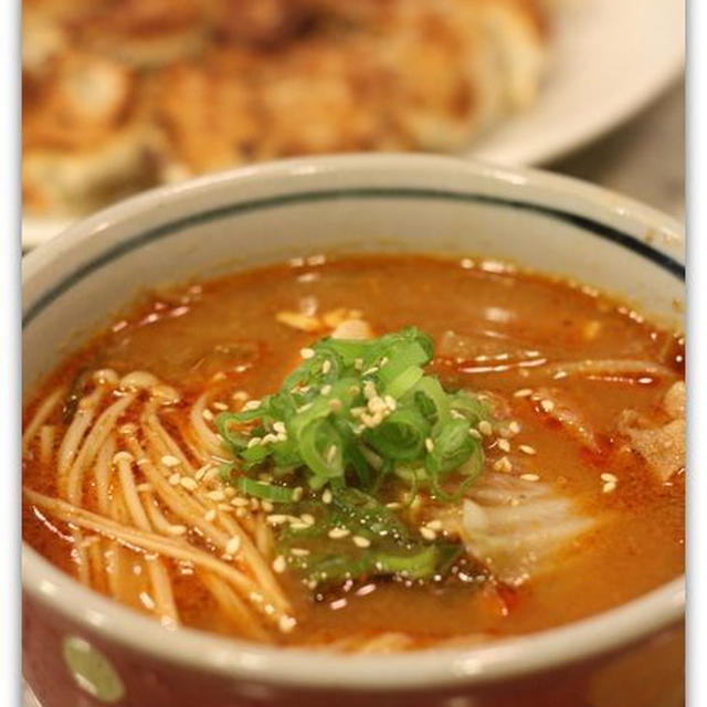 寒い夏に食べる豆腐のゴマチゲ＆お子さまリクエストの春雨入り餃子