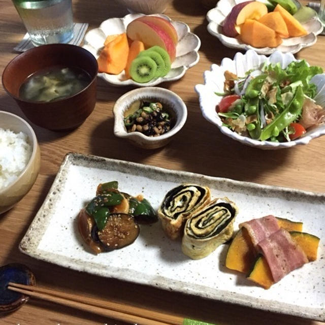 いろんな食材使ってちょこちょこおかずの朝ごはん♪…できてないこと。