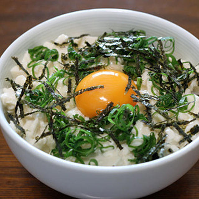 夏の定番 豆腐丼 豆腐ぐちゃぐちゃ丼 By えて吉さん レシピブログ 料理ブログのレシピ満載