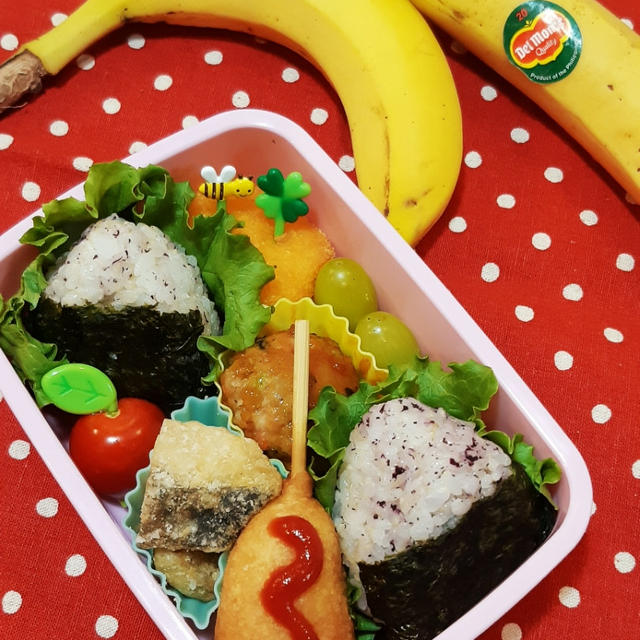 学童弁**バナナは1本でしょ！弁当
