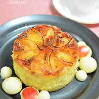 りんごのブリュレ仕立てのホットケーキ♪
