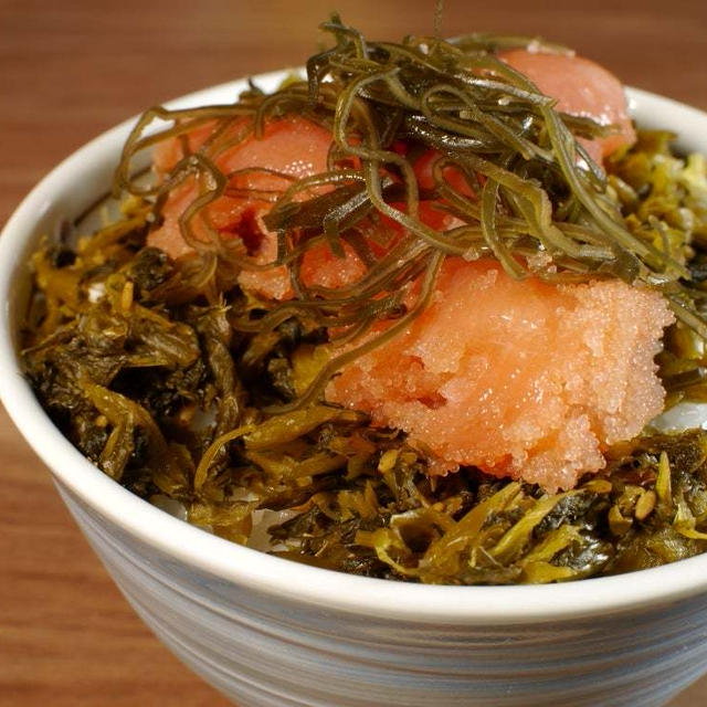 今月は、福岡糸島の粒と鮮度のしおたらこ高菜めしに。