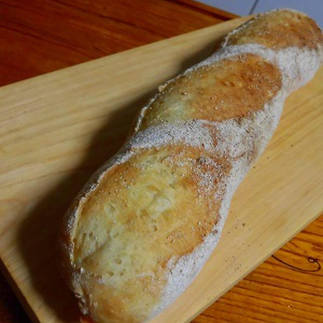 今年初お披露目フランスパン～