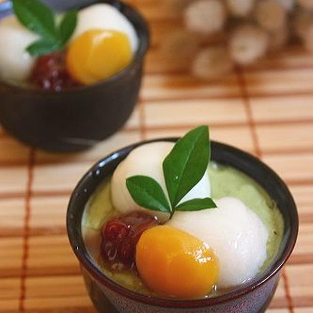 秋を先取り？　抹茶ムース
