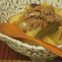 豚挽き肉とじゃがいもの煮込み