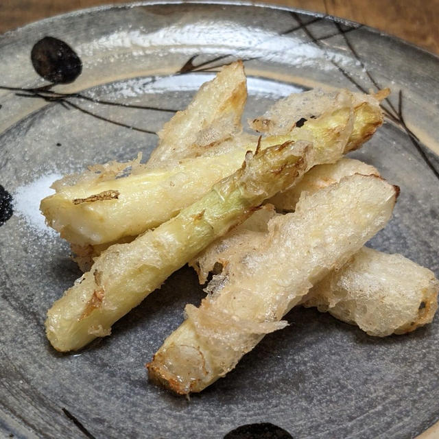 圧搾一番搾りこめ油でホワイトアスパラフリット