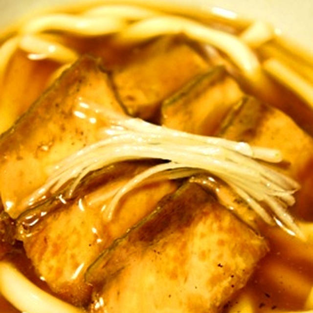 鴨南蛮に負けない美味しさ、鰤照りのとろみ饂飩、下仁田葱と焼き海苔の塩麹和えでぷっしゅっと一杯