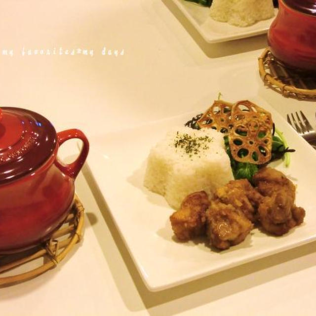 唐揚げプレートと野菜スープで晩ごはん