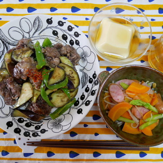 なんちゃって肉団子と茄子とピーマンの炒め物