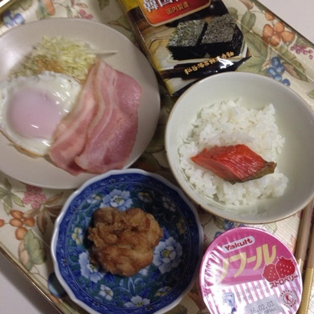 息子朝ご飯（笑