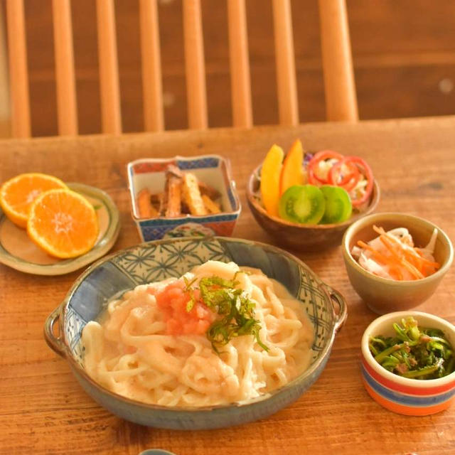 明太クリームうどんのおひるごはん