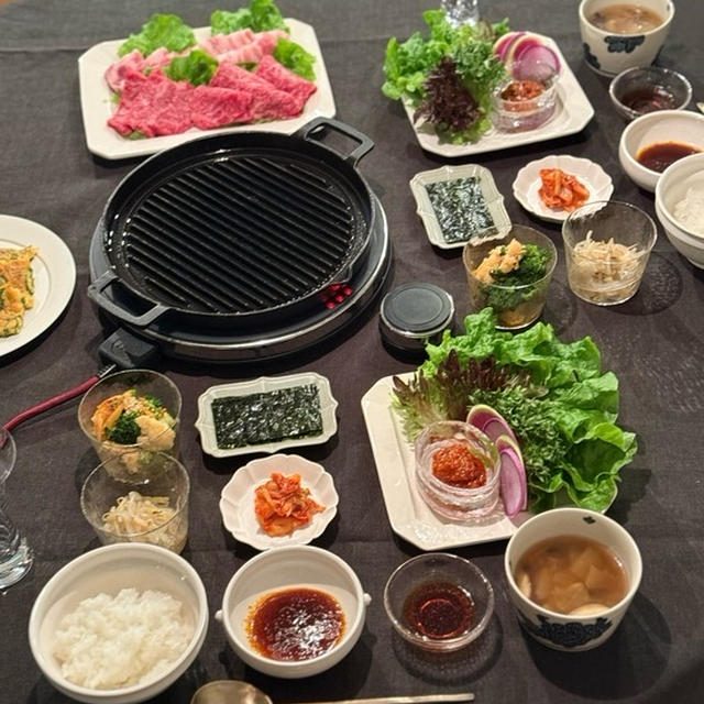 作家さんの器で、お家焼肉の夜ごはん