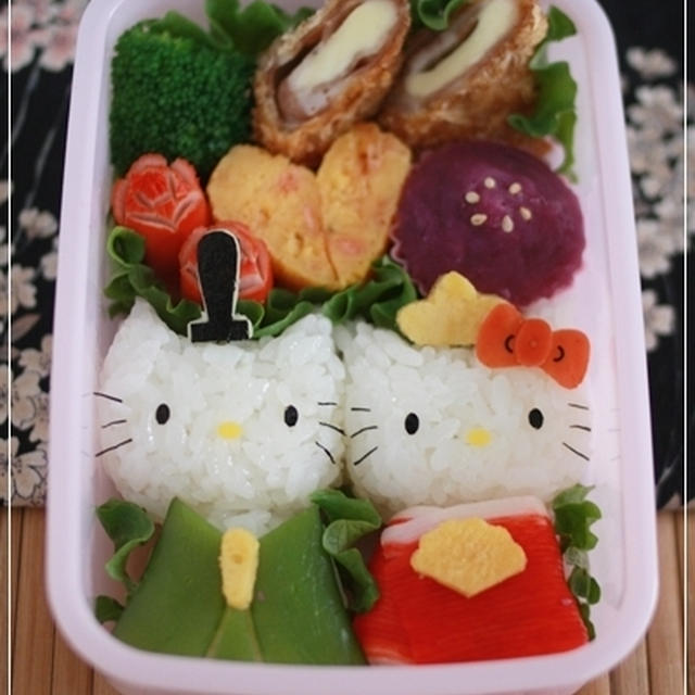 キティ＆ダニエルのひな祭りのお弁当♪