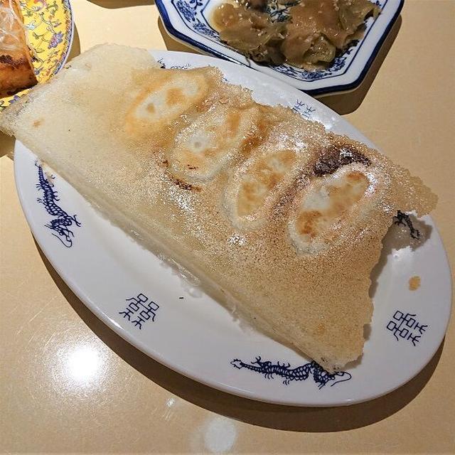 肉汁ジュワッ！★琉球餃子マニア★【那覇市牧志】