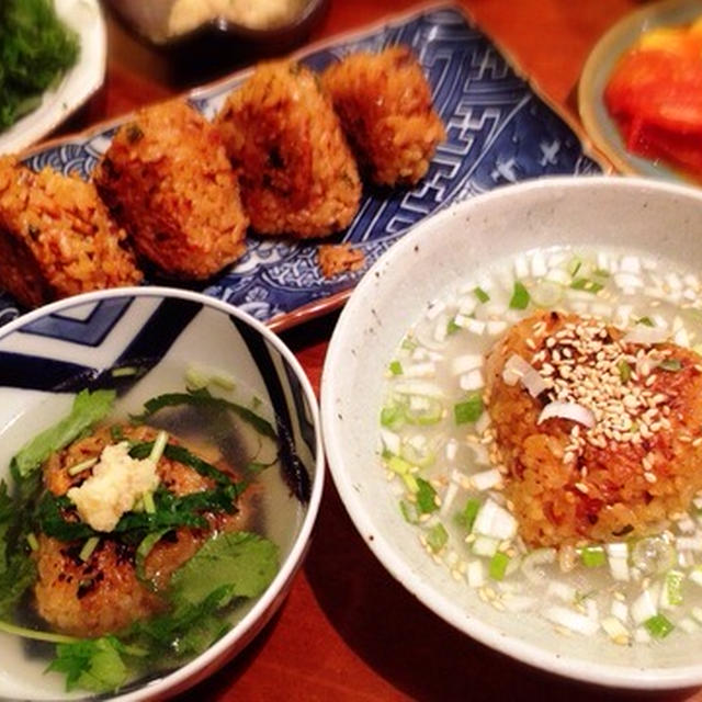 余った炊き込みご飯で【焼きおにぎりスープ茶漬け】とエトセトラぁ...