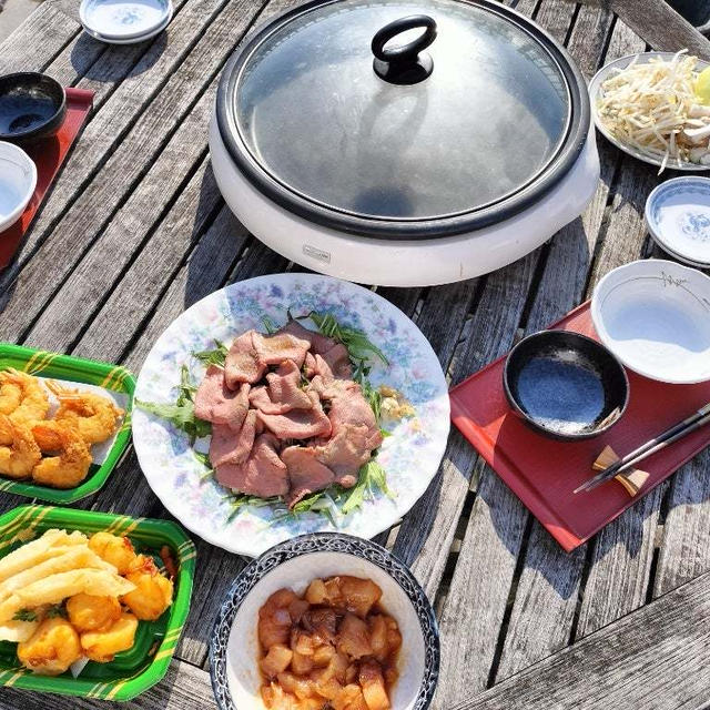 バルコニーで軽めにBBQ！昼呑みは休日の贅沢です♪