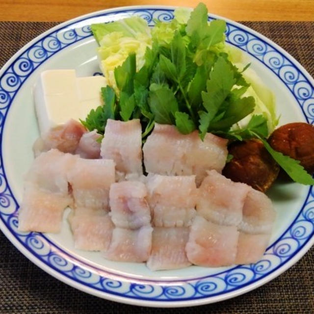 鱧の頭と中骨３尾も使うとうまいね☆鱧鍋〆は素麺♪☆♪☆♪