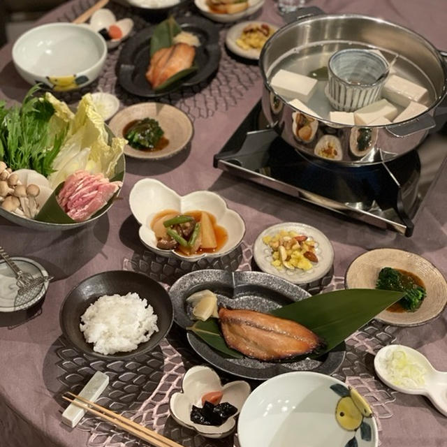 江ノ島漁港のマグロの味噌漬けと湯豆腐とかの夜ごはん