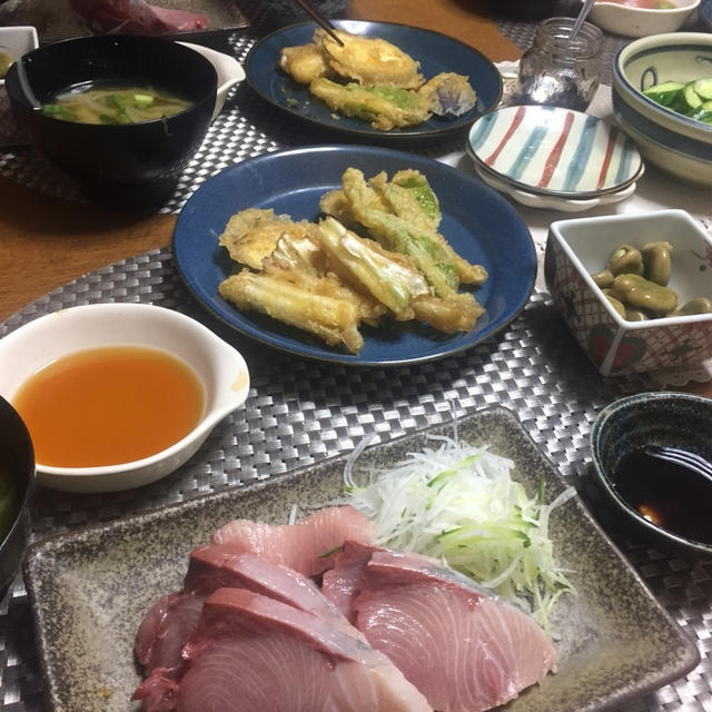 桜鰤のお造り うるいの天ぷら そら豆の煮付け By Utaさん レシピブログ 料理ブログのレシピ満載