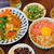 想像を超えてくる、育ち盛りの食欲♪一杯で、ボリューム満点、マグロ納豆卵丼と、柔らかカツ煮！