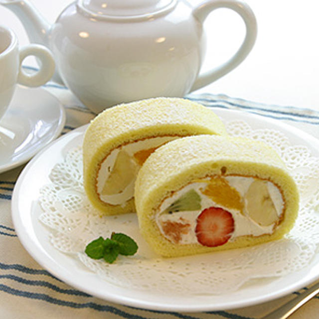 フルーツロールケーキ