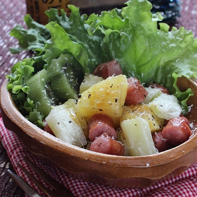 簡単！ひと味違うカレー風味正油のホットサラダ