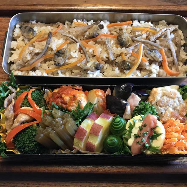 お弁当（あさりご飯）