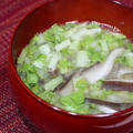 365日汁物レシピNo.310「秋子と白菜の味噌汁」