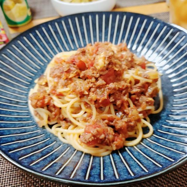 ”茄子のミートスパゲッティ”の晩ごはん