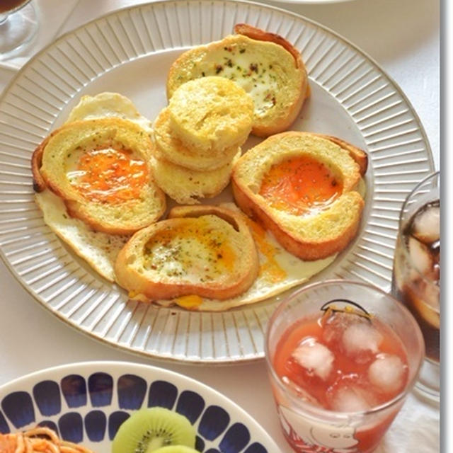ホール・イン・ザ・エッグが食べたくて久々タバチェ♪