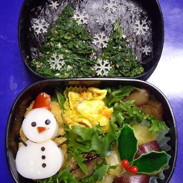 クリスマス弁当　開始！てんくう技＋パスタソースご飯＋タコカマ雪　