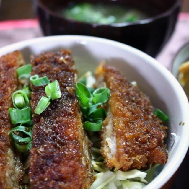 「ソースカツ丼」お総菜カツで簡単ランチ☆