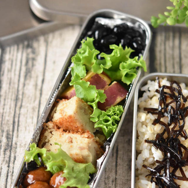 中学生男子弁当｜コロッケ・さつまいもの甘煮・黒豆・肉団子