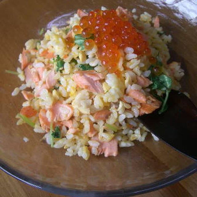 サーモンと筍のチャーハン