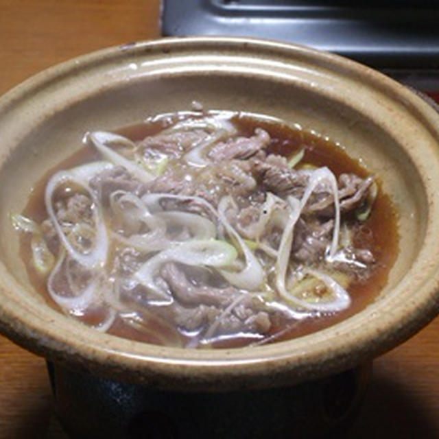 牛肉のすき焼き風陶板焼き