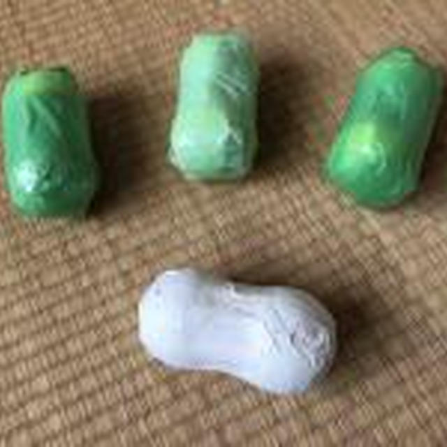 テニスボールで腰痛予防
